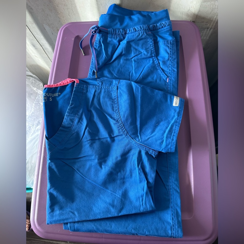 BLUE SCRUB SET MED COUTURE